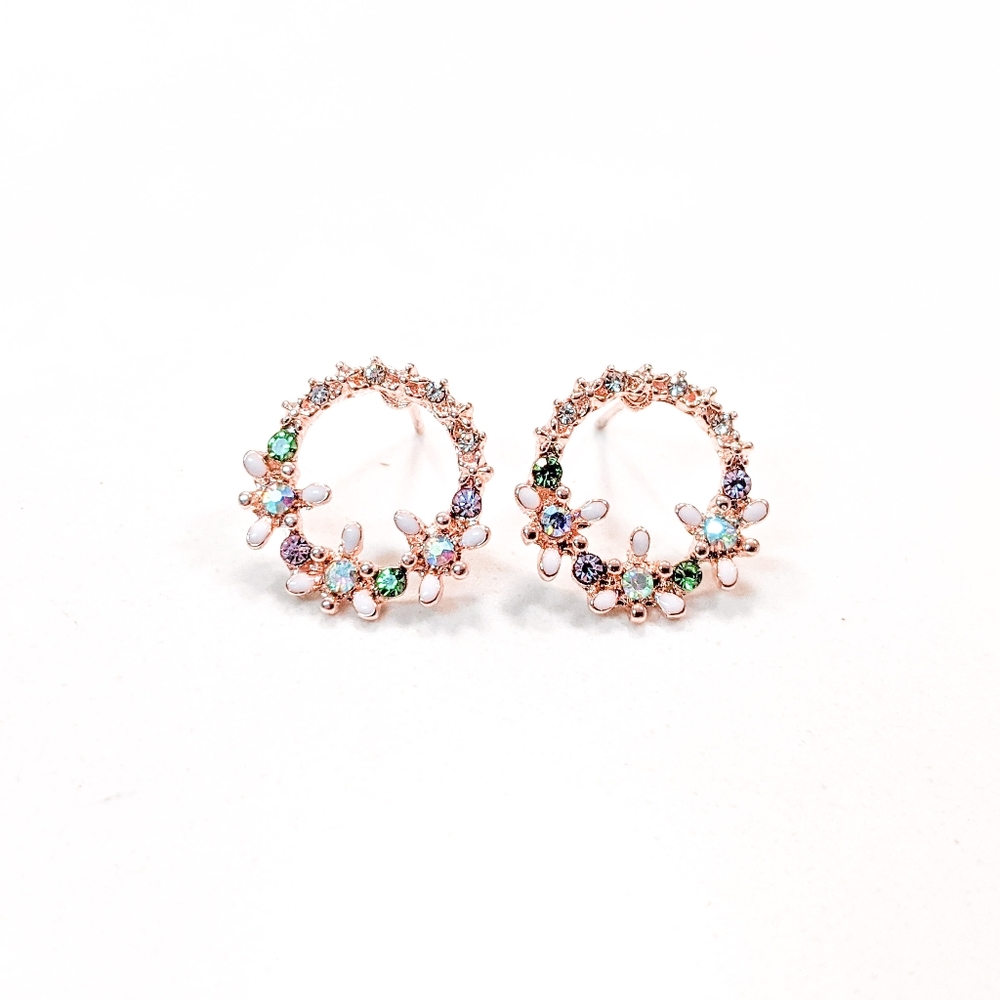 Boho Gold Alloy Full Moon Garden Dainty Earrings - Picture 2 of 3